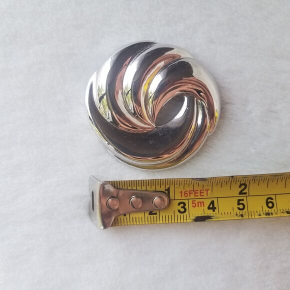 Napier Swirl Brooch Pin 1.5" Silver Tone Signed Estate Knot Vintage - Picture 3 of 3